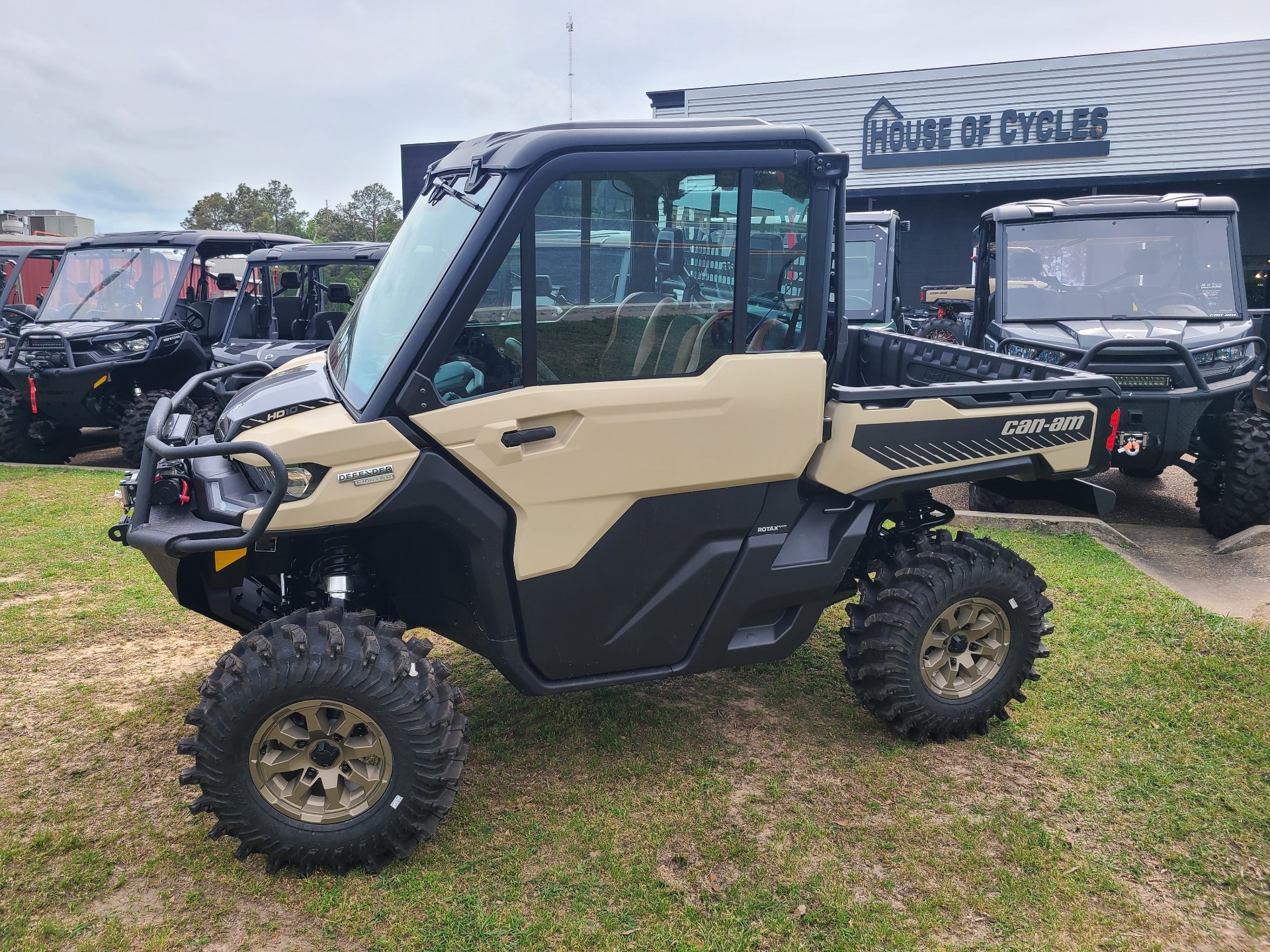 2024 Can-Am Defender Limited HD10 in West Monroe, Louisiana - Photo 1