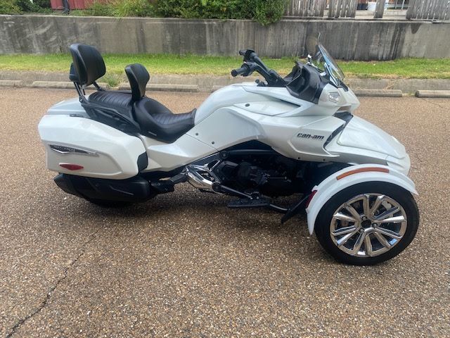 2016 Can-Am Spyder F3 Limited in West Monroe, Louisiana - Photo 5