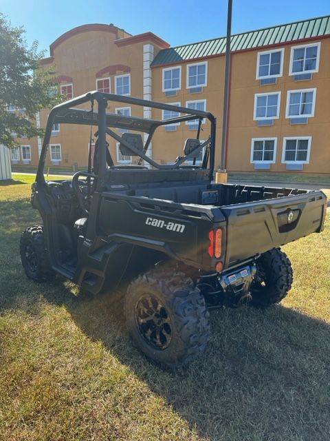 2023 Can-Am Defender DPS HD10 in West Monroe, Louisiana - Photo 9