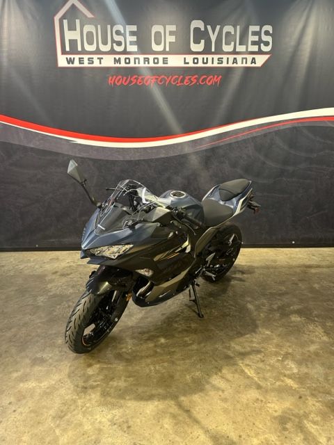 2023 Kawasaki Ninja 400 ABS in West Monroe, Louisiana - Photo 1