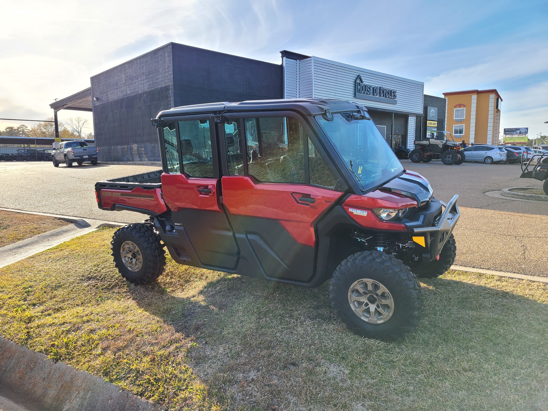 2024 Can-Am Defender MAX Limited in West Monroe, Louisiana - Photo 1