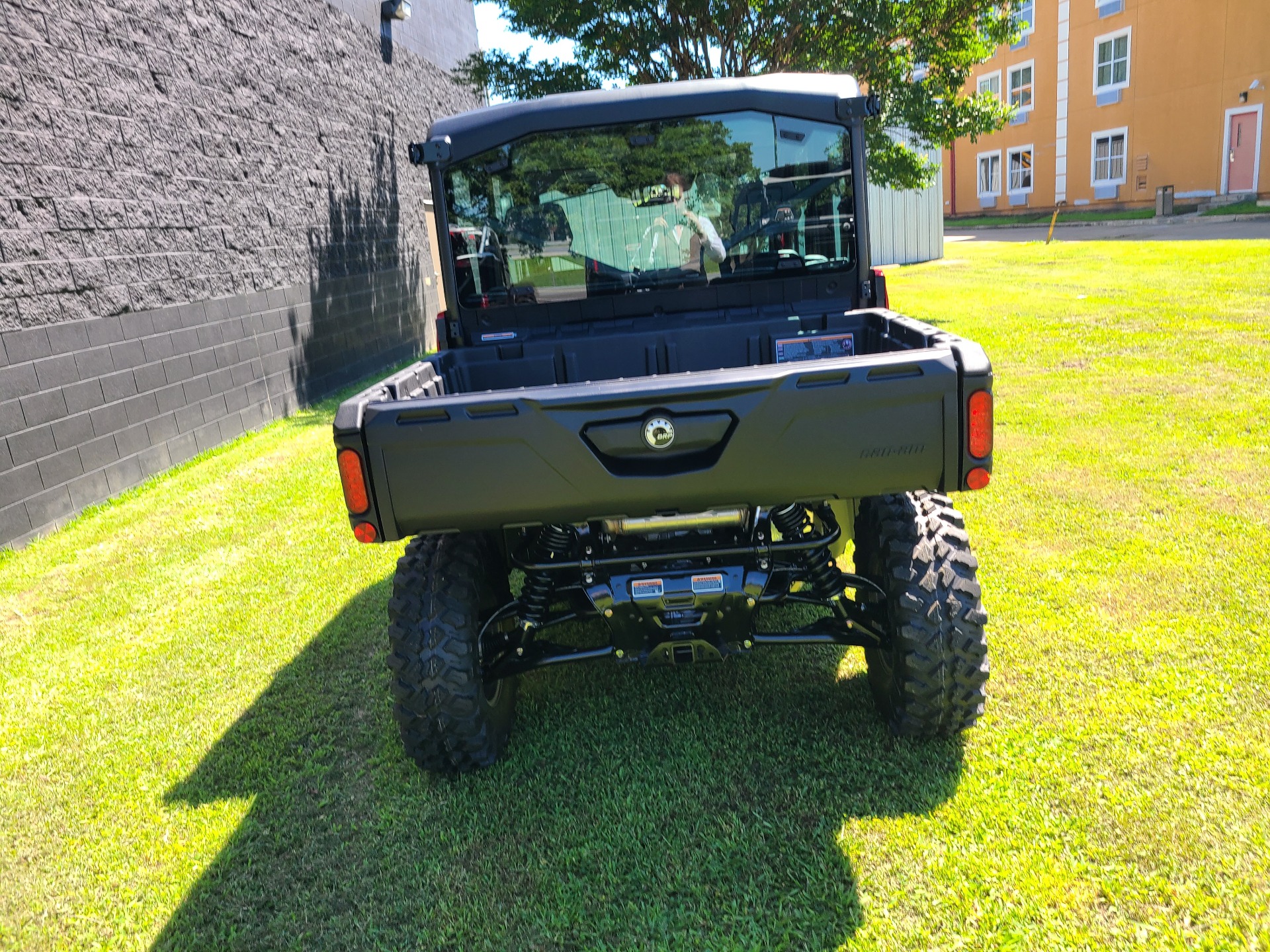 2024 Can-Am Defender MAX Limited in West Monroe, Louisiana - Photo 3