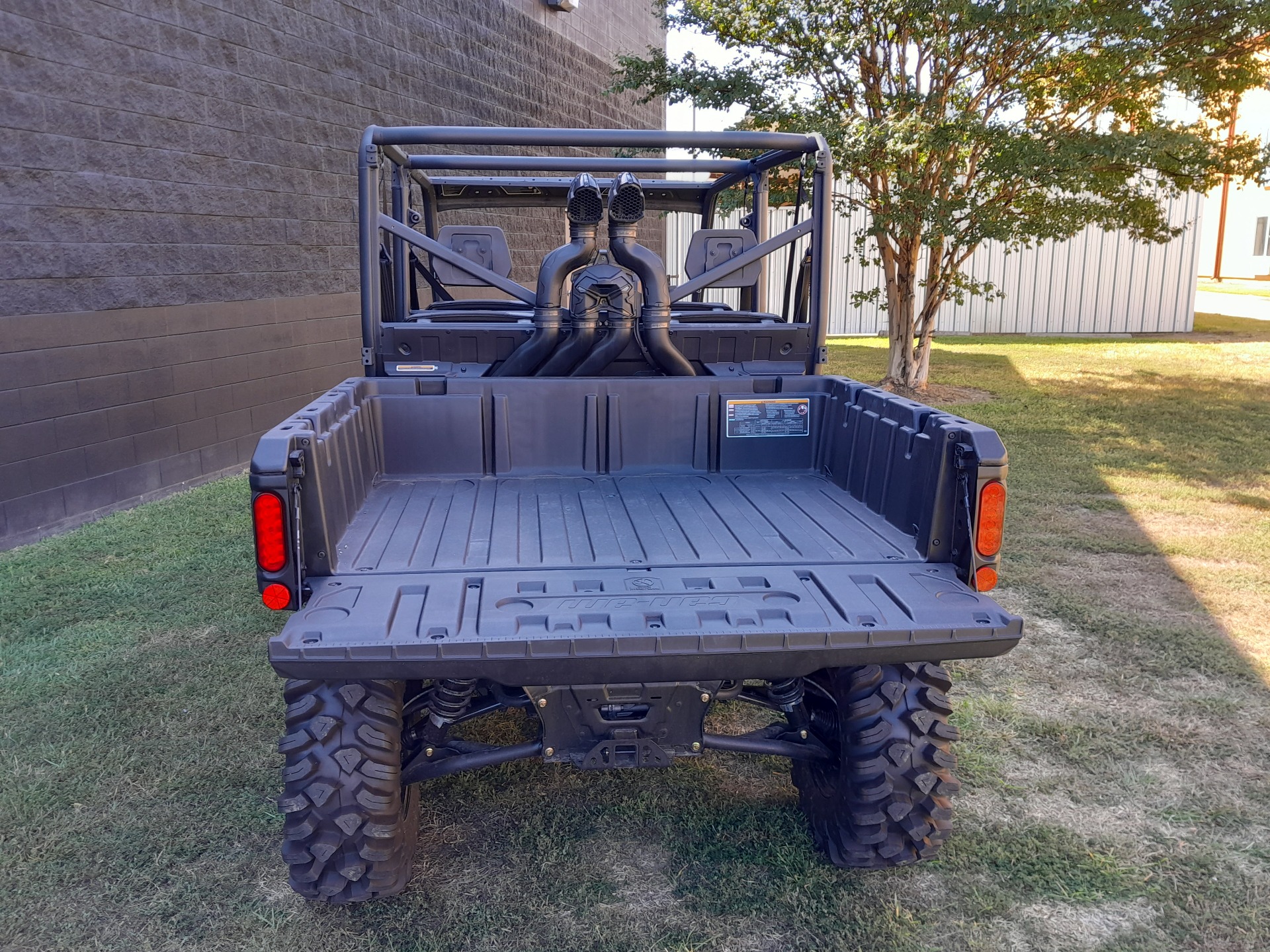 2023 Can-Am Defender MAX X MR HD10 in West Monroe, Louisiana - Photo 4