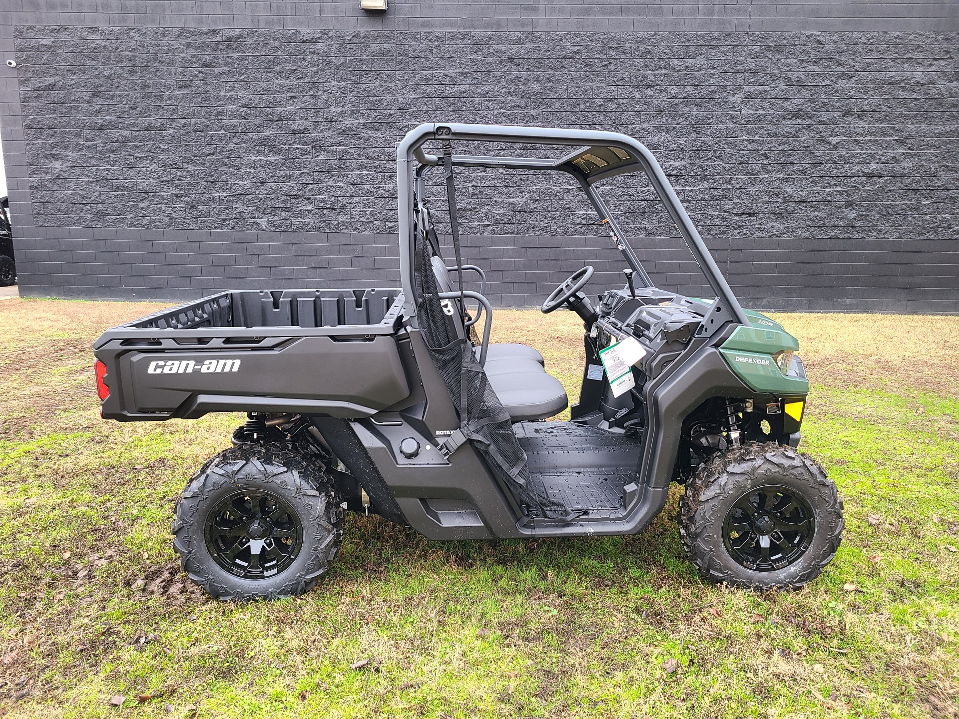 2024 Can-Am Defender DPS HD9 in West Monroe, Louisiana - Photo 1