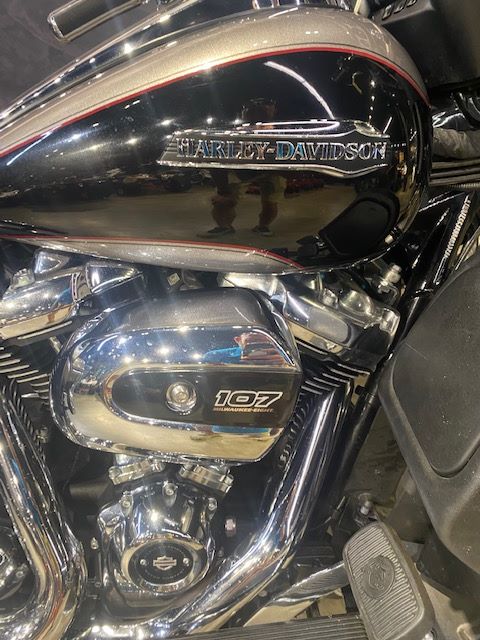 2017 Harley-Davidson Electra Glide® Ultra Classic® in West Monroe, Louisiana - Photo 13