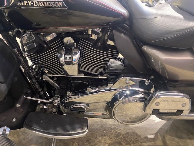 2017 Harley-Davidson Electra Glide® Ultra Classic® in West Monroe, Louisiana - Photo 16