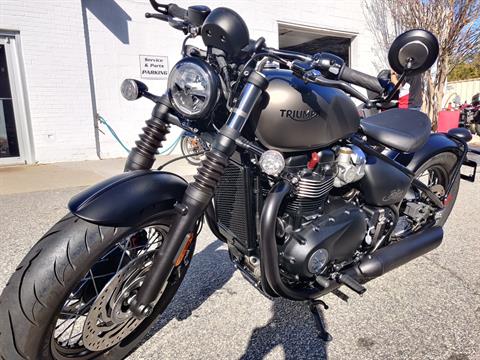 triumph bobber black 2020