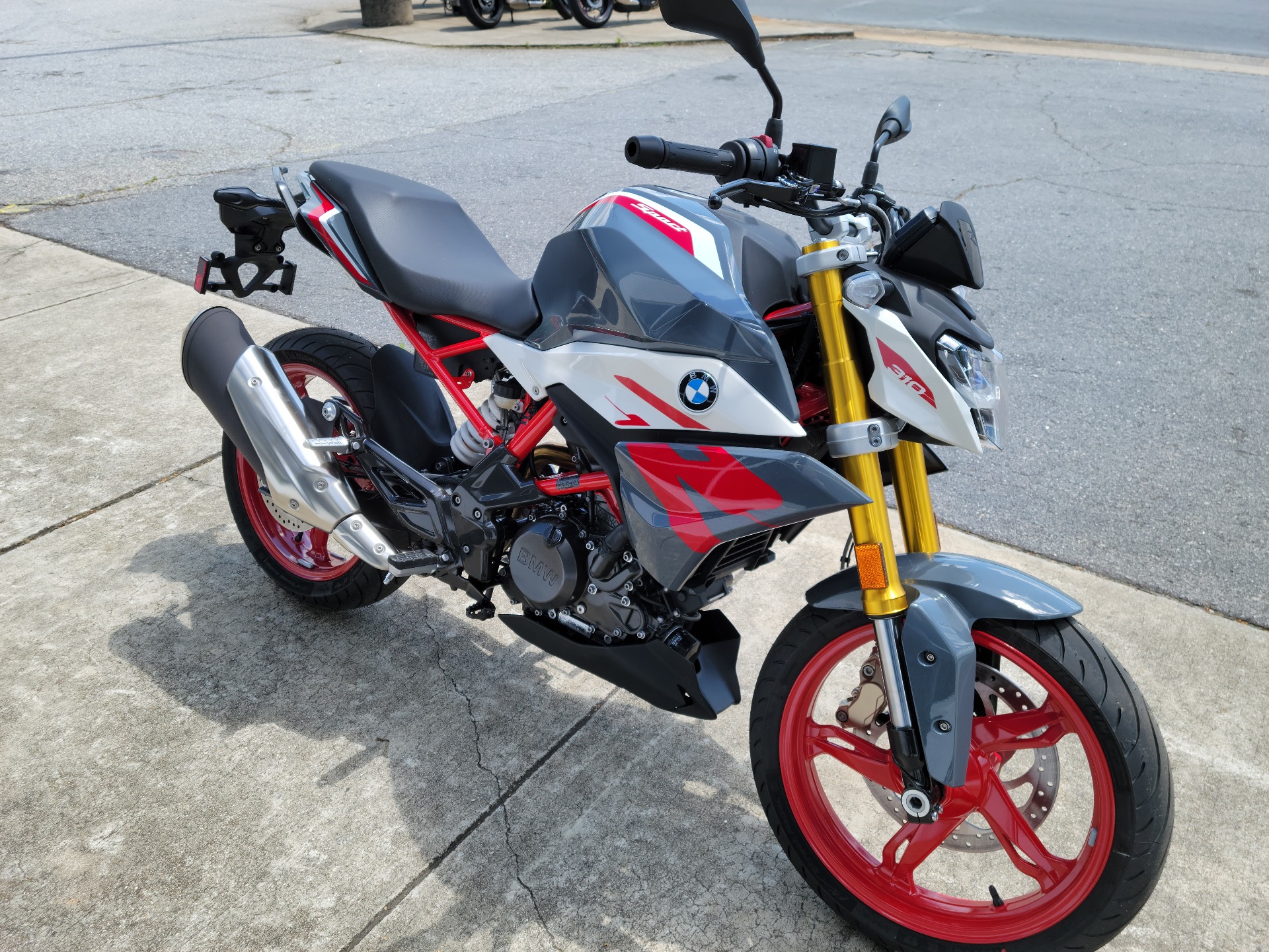 New 21 Bmw G 310 R Sport Style Limestone Metallic Motorcycles In Greenville Sc