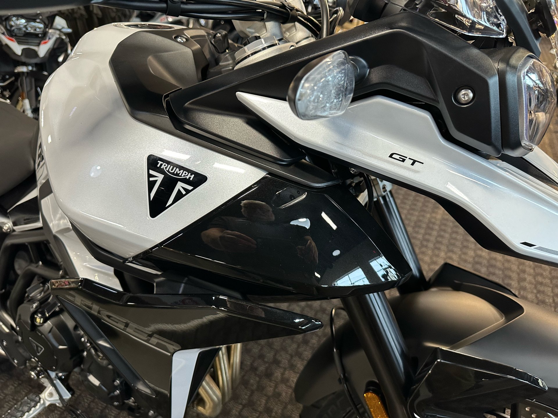 2024 Triumph Tiger 900 GT in Salem, Virginia - Photo 6