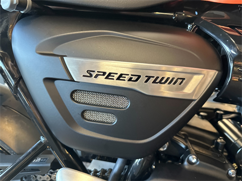 2023 Triumph Speed Twin 1200 in Salem, Virginia - Photo 6