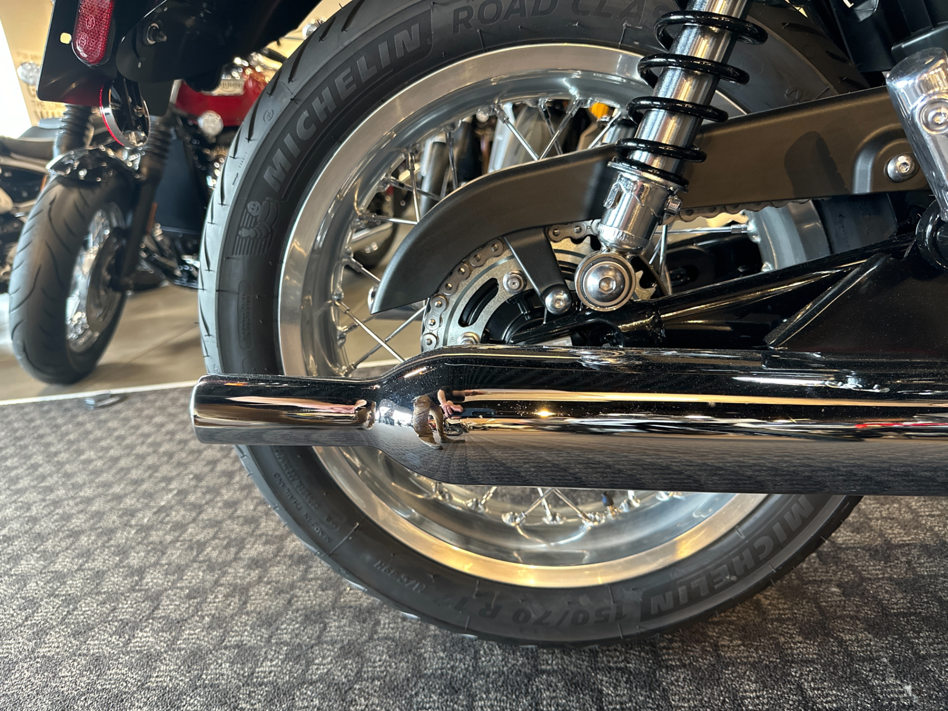 2023 Triumph Bonneville T120 Chrome Edition in Salem, Virginia - Photo 12