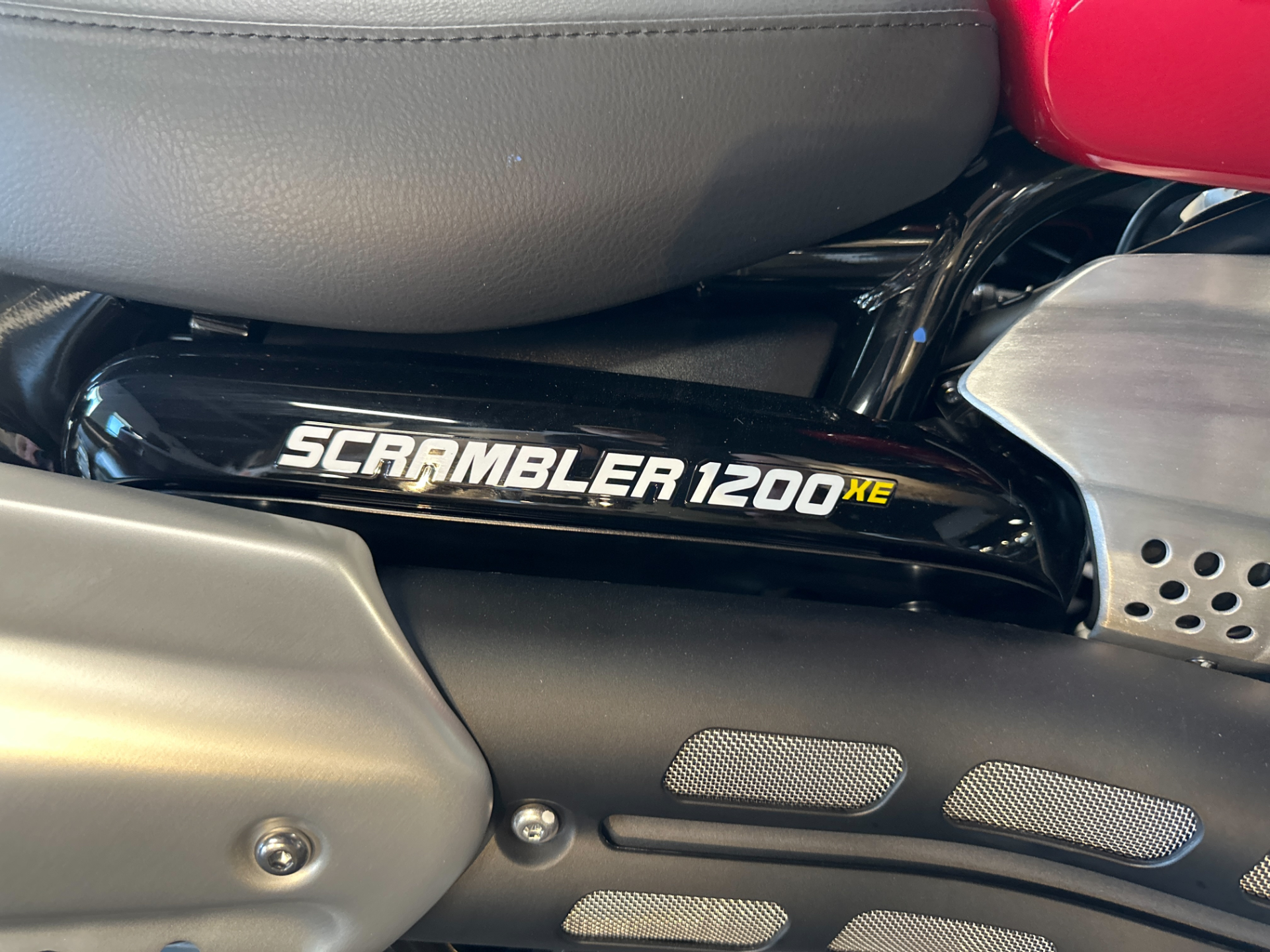 2023 Triumph Scrambler 1200 XE in Salem, Virginia - Photo 7