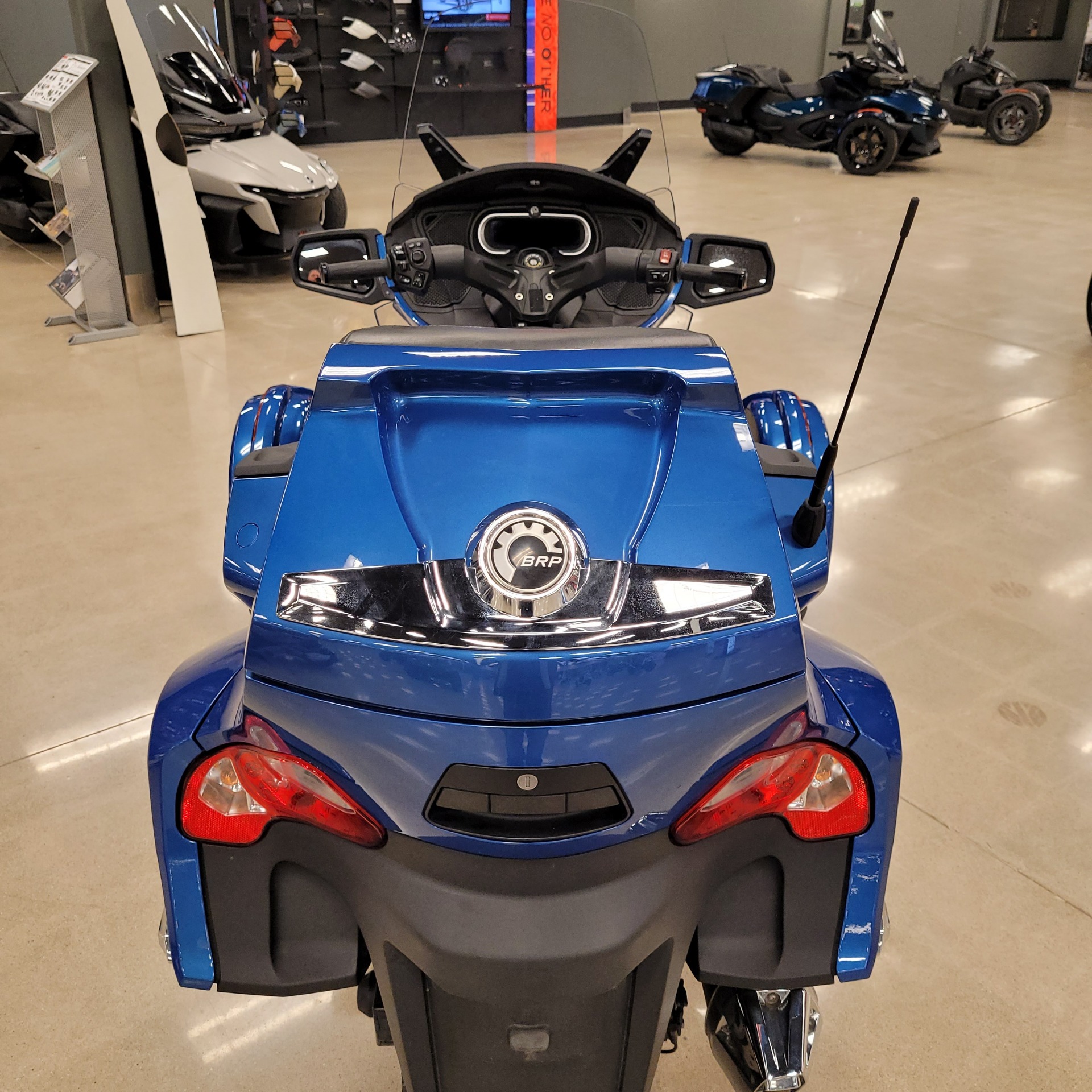 2018 Can-Am Spyder RT Limited in Middletown, Ohio - Photo 3