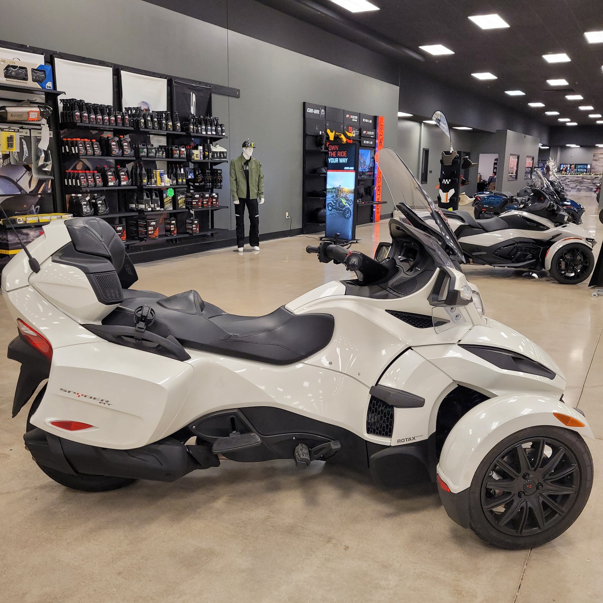2018 Can-Am Spyder RT SE6 in Middletown, Ohio - Photo 4