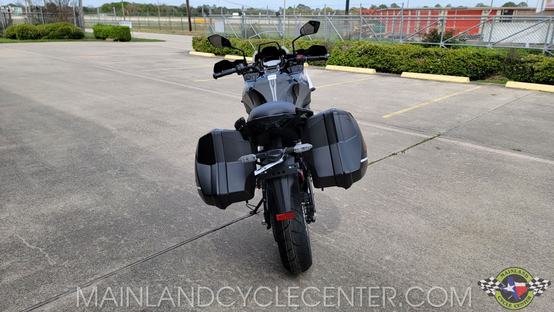 2024 Kawasaki Versys 650 LT ABS in La Marque, Texas - Photo 5