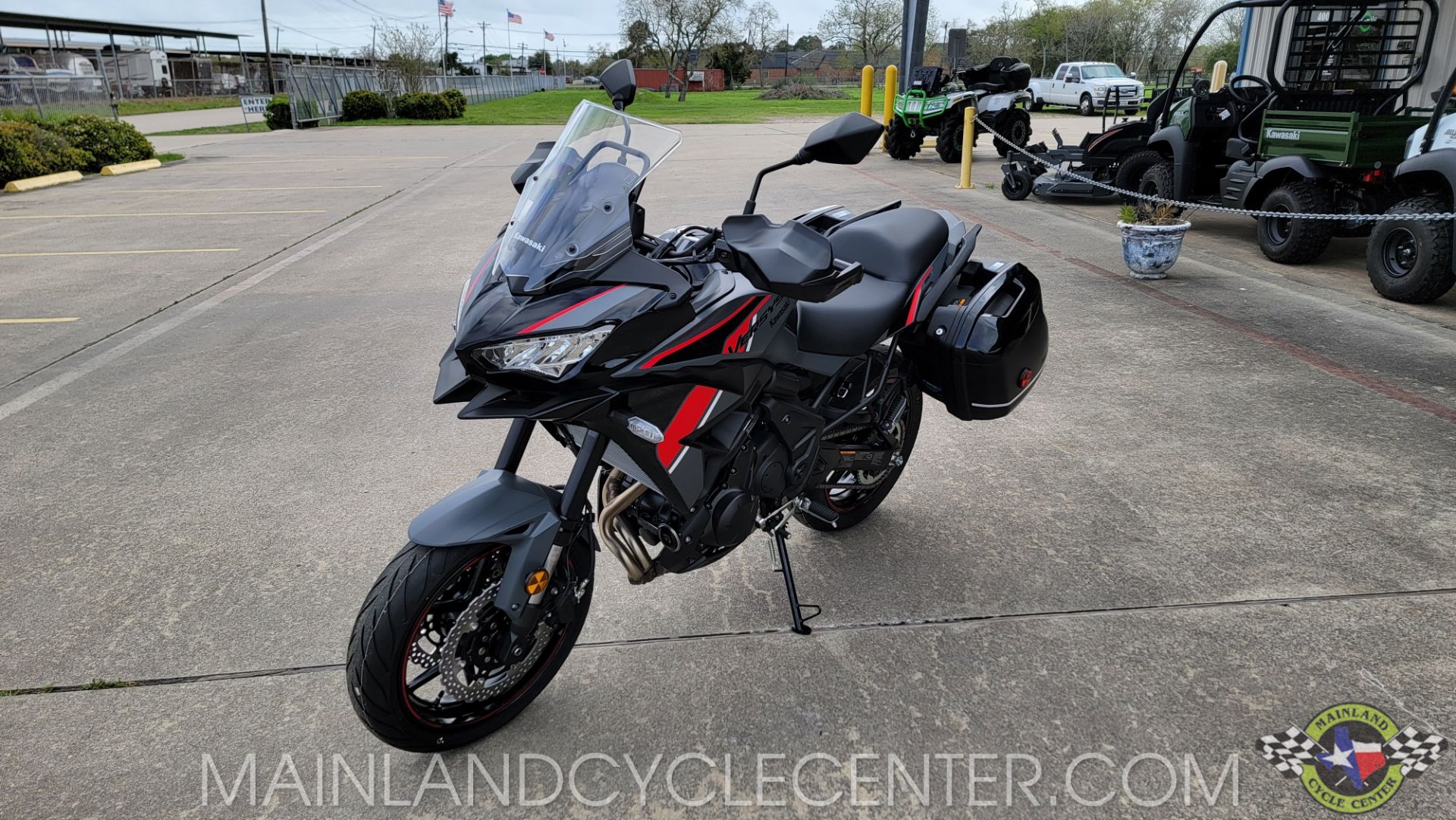 2024 Kawasaki Versys 650 LT ABS in La Marque, Texas - Photo 8