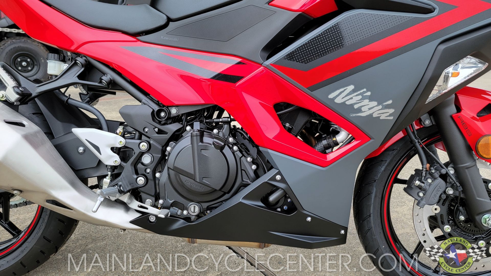 2024 Kawasaki Ninja 500 ABS in La Marque, Texas - Photo 12