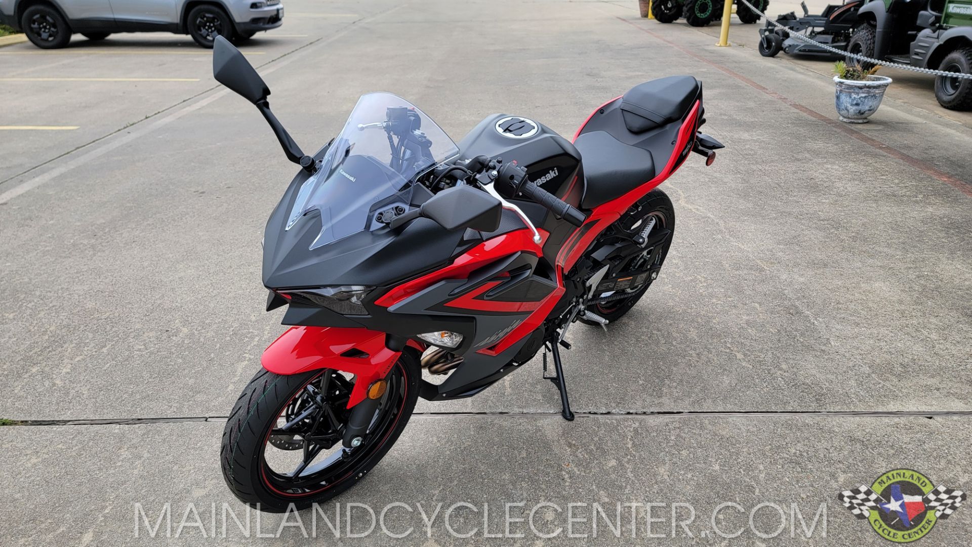 2024 Kawasaki Ninja 500 ABS in La Marque, Texas - Photo 8