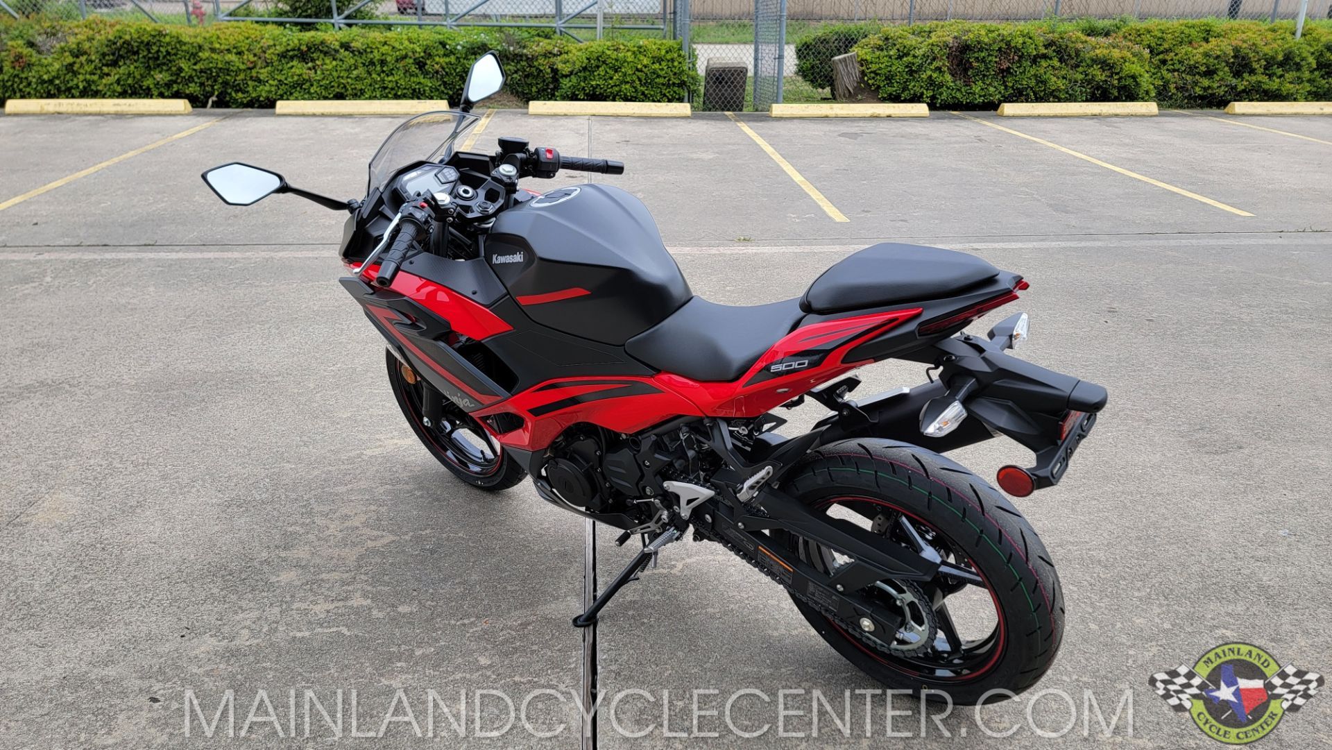 2024 Kawasaki Ninja 500 ABS in La Marque, Texas - Photo 6