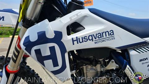 2022 Husqvarna FC 350 in La Marque, Texas - Photo 19