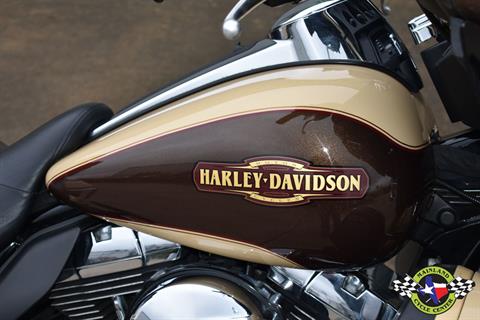 2014 Harley-Davidson Electra Glide® Ultra Classic® in La Marque, Texas - Photo 13