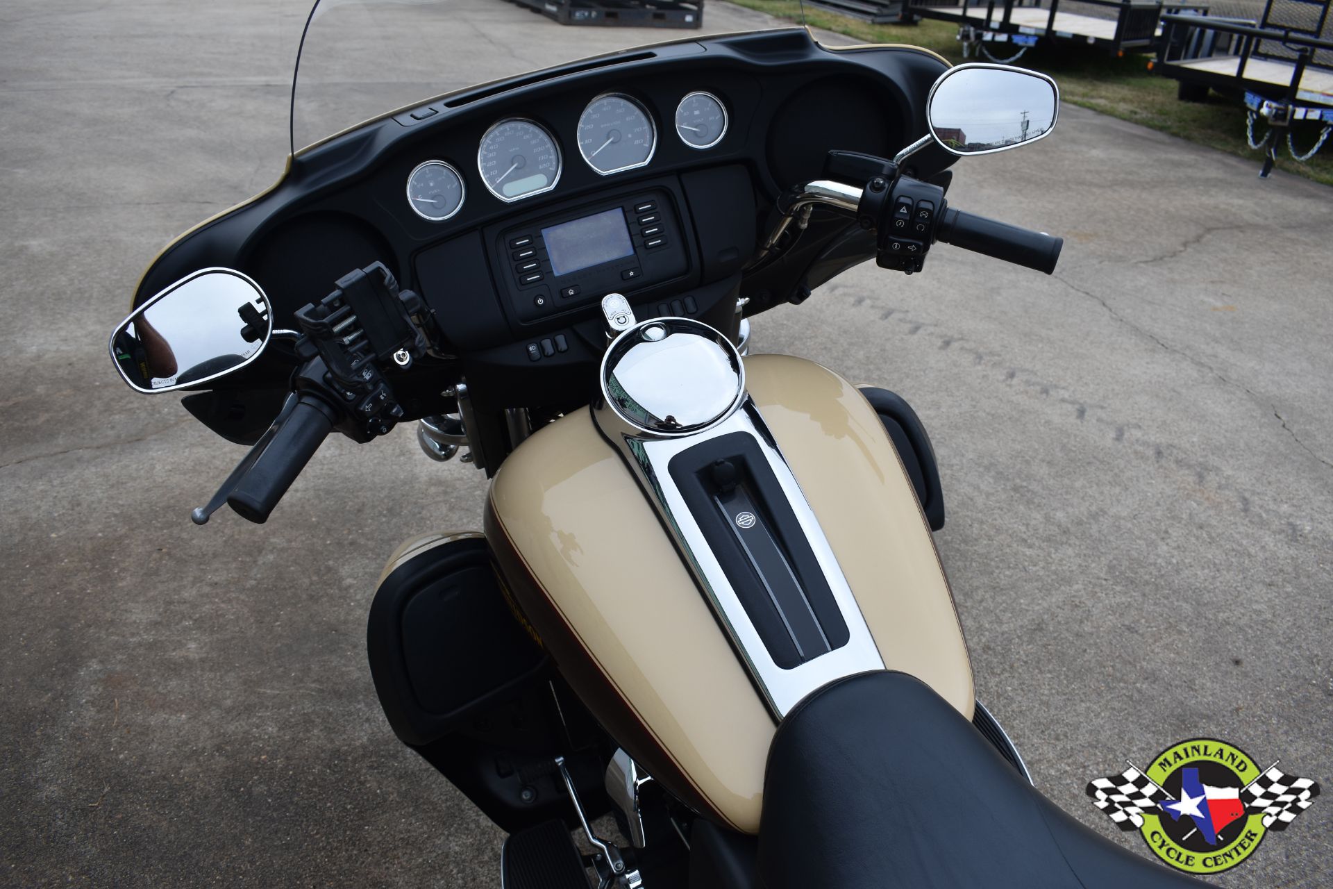2014 Harley-Davidson Electra Glide® Ultra Classic® in La Marque, Texas - Photo 24