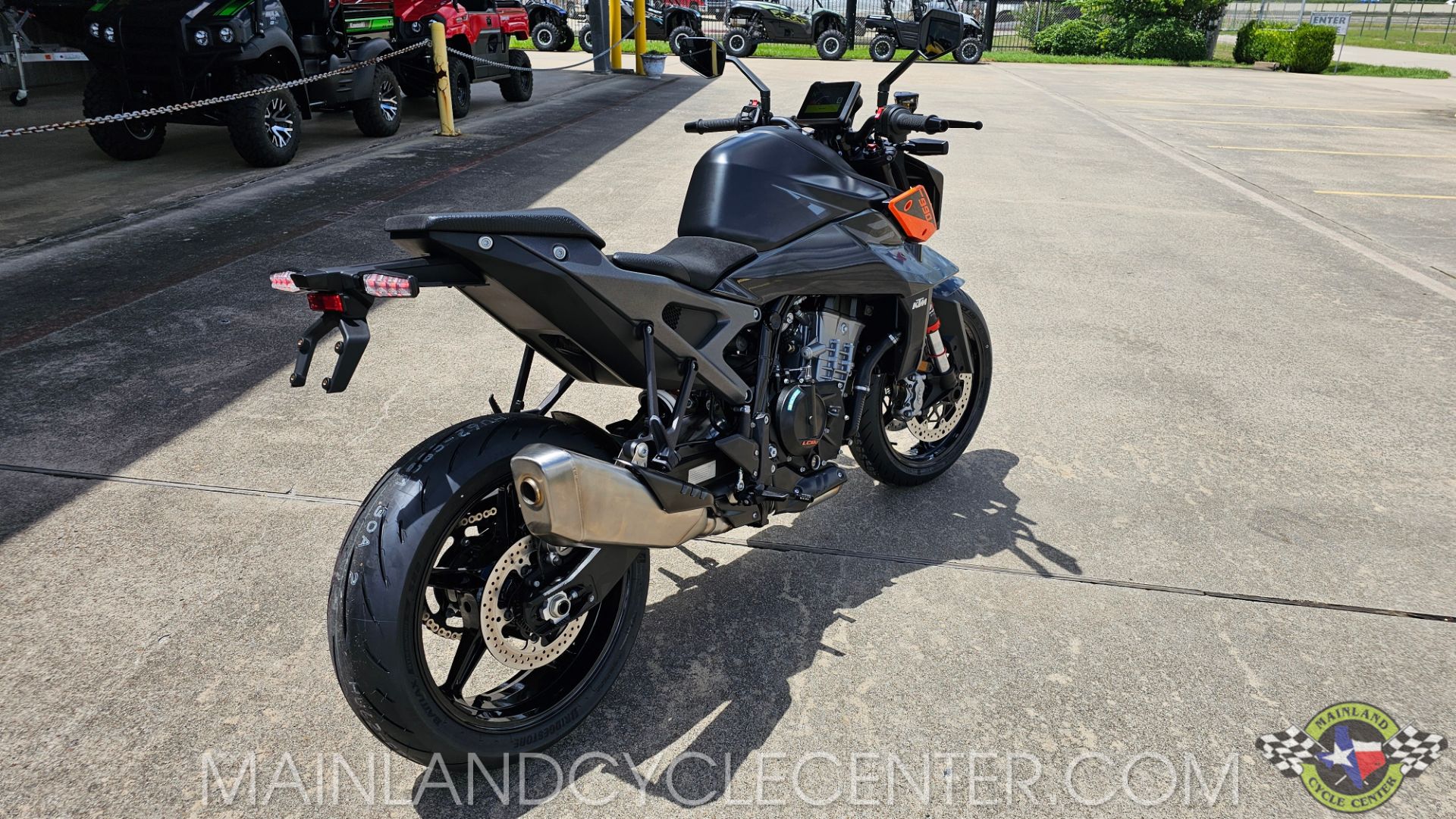 2024 KTM 990 Duke in La Marque, Texas - Photo 3