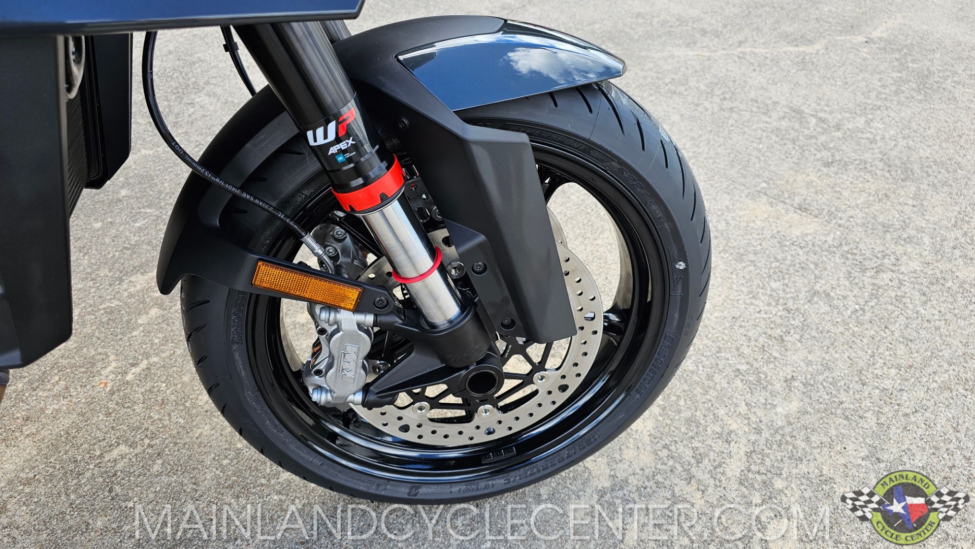 2024 KTM 990 Duke in La Marque, Texas - Photo 10