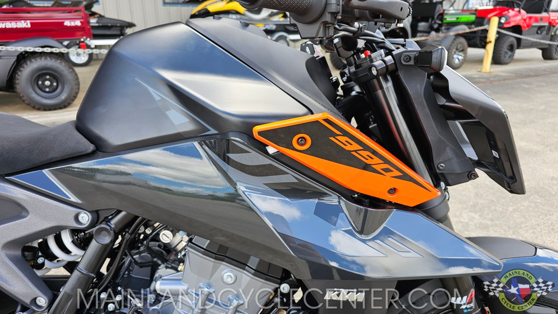 2024 KTM 990 Duke in La Marque, Texas - Photo 11