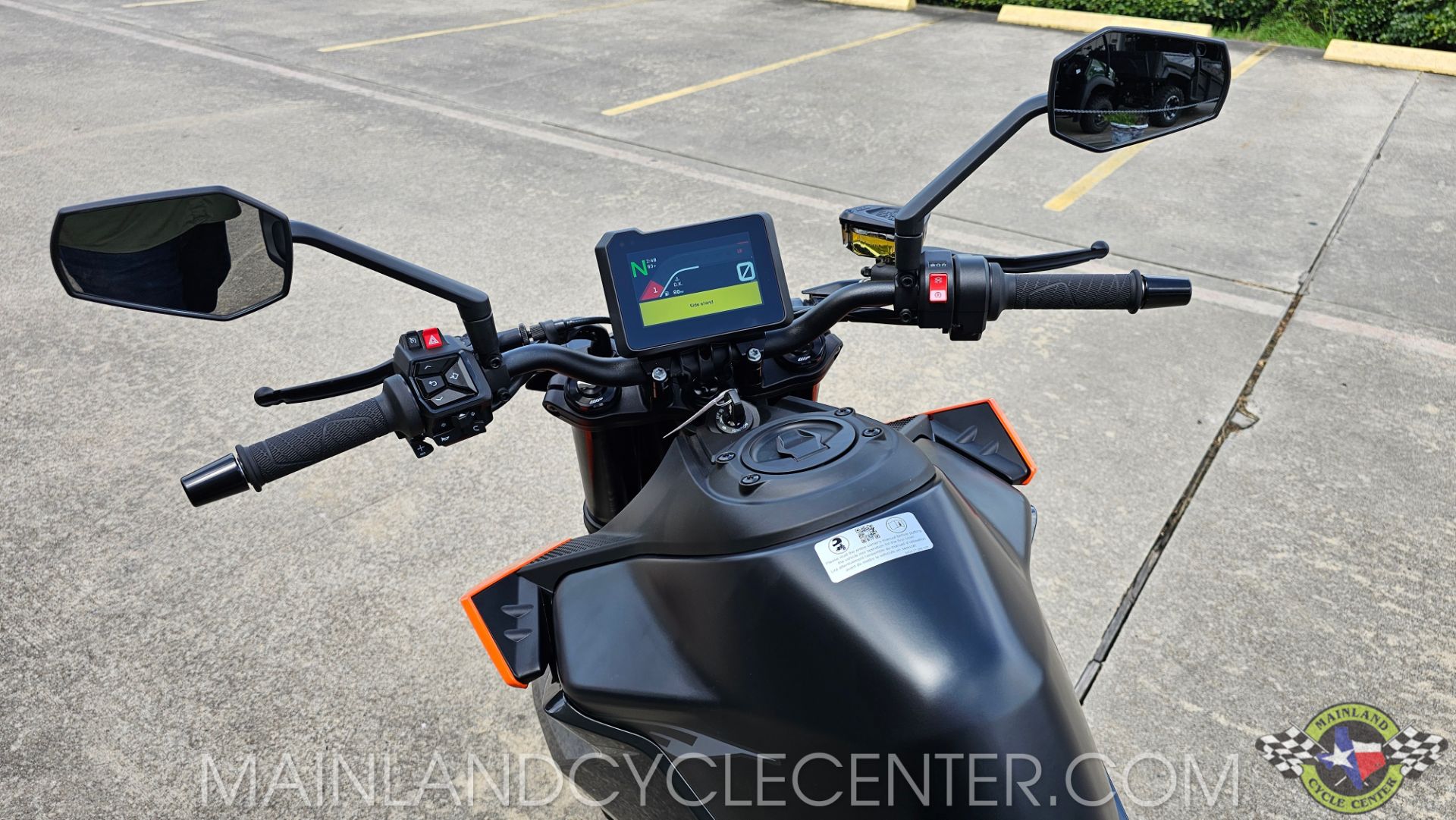 2024 KTM 990 Duke in La Marque, Texas - Photo 20