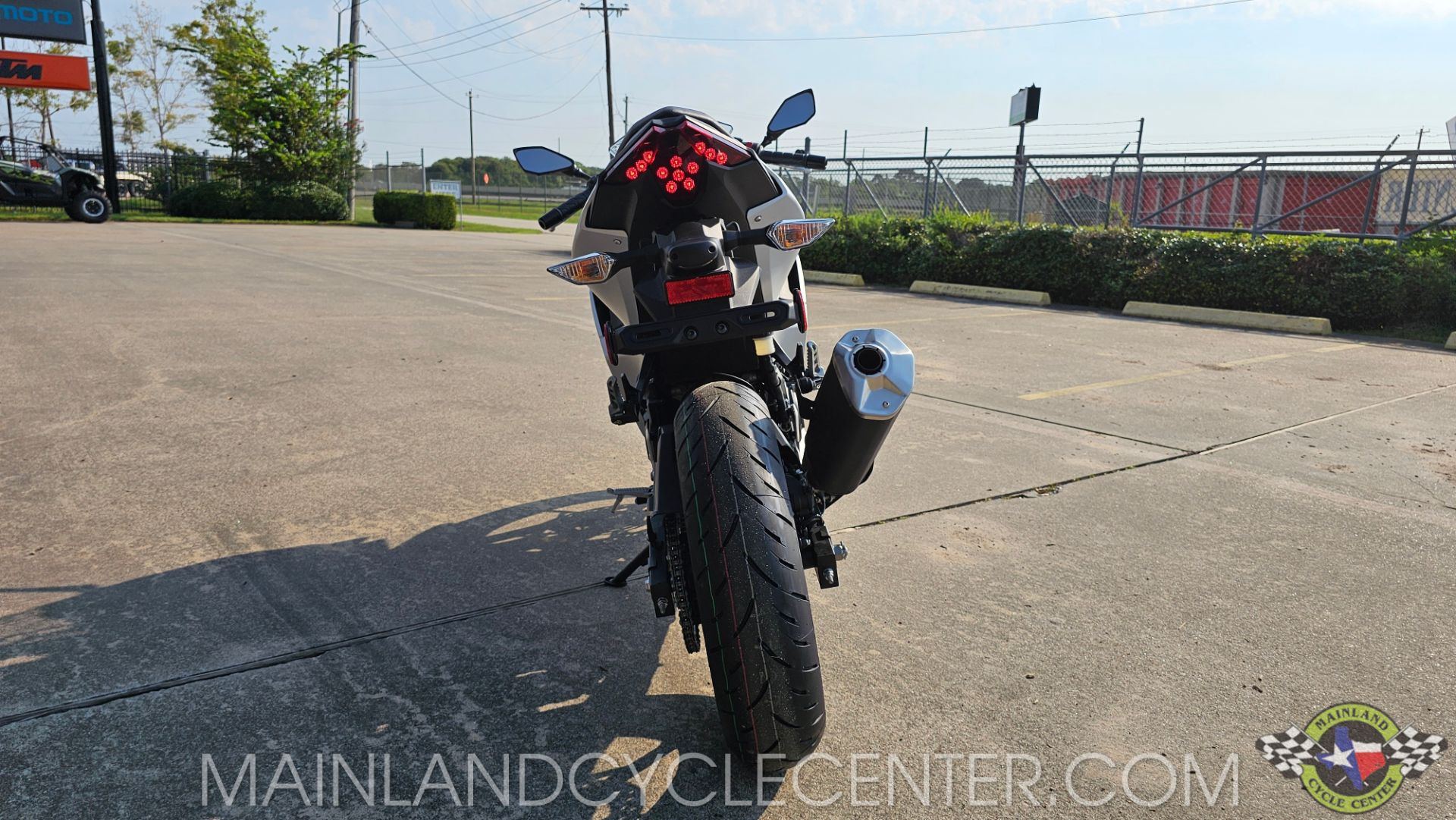 2024 Kawasaki Ninja 500 ABS in La Marque, Texas - Photo 4