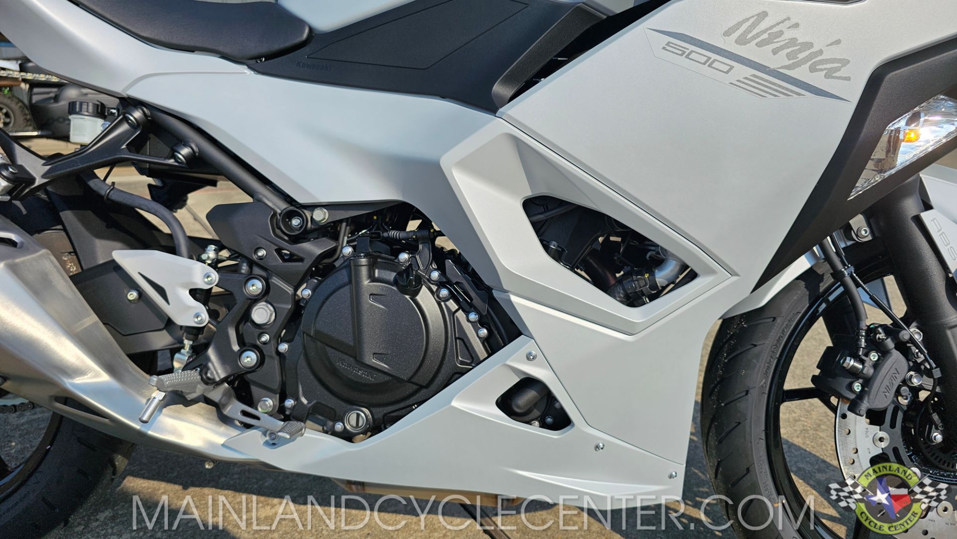 2024 Kawasaki Ninja 500 ABS in La Marque, Texas - Photo 12