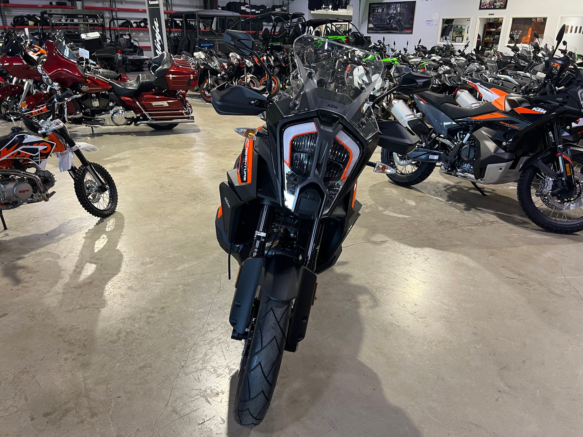 2023 KTM 1290 Super Adventure S in La Marque, Texas - Photo 9