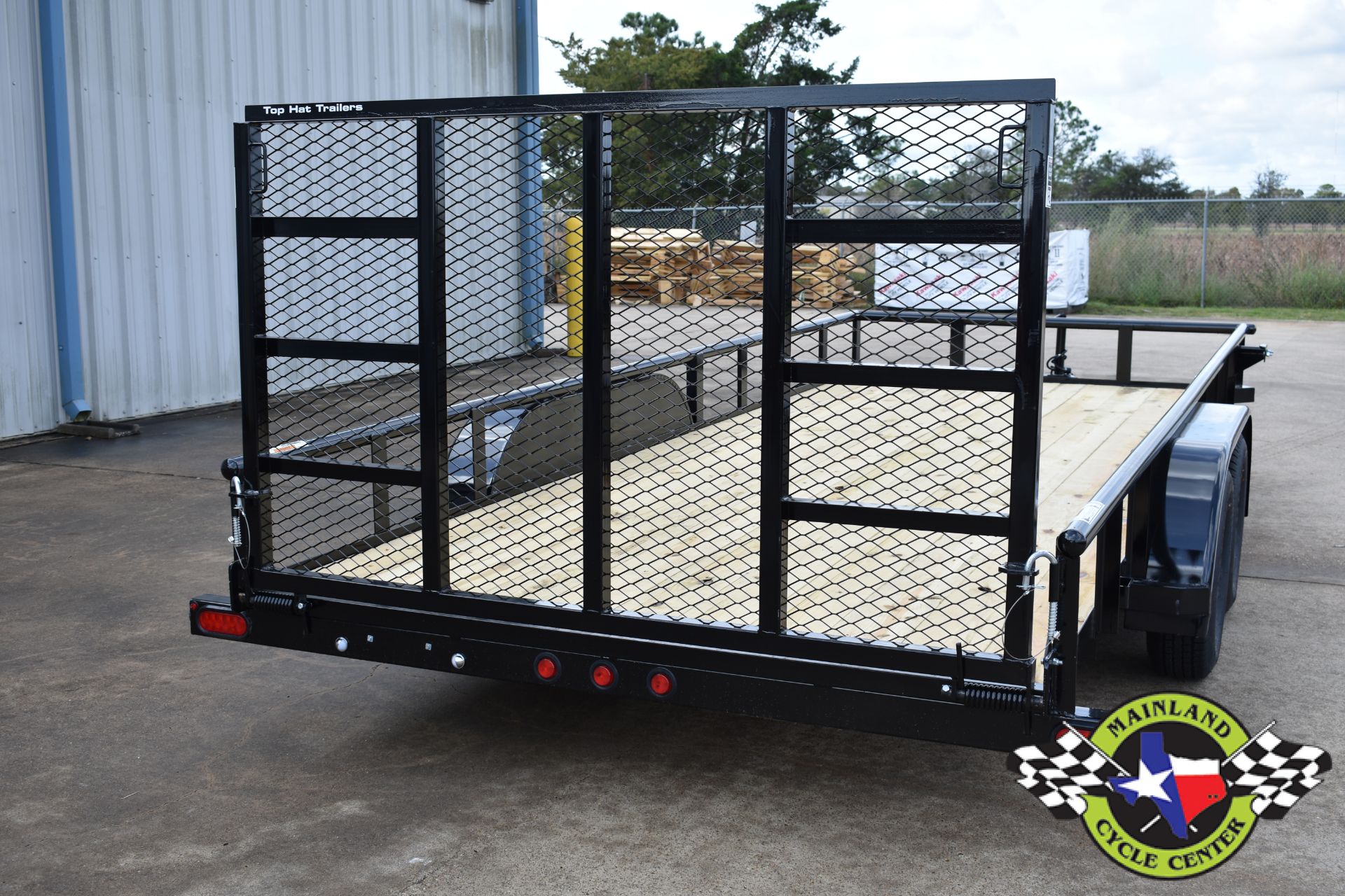 2022 Top Hat 83 X 18 MP Tandem Axle Spring Assist Ramp Gate in La Marque, Texas - Photo 13