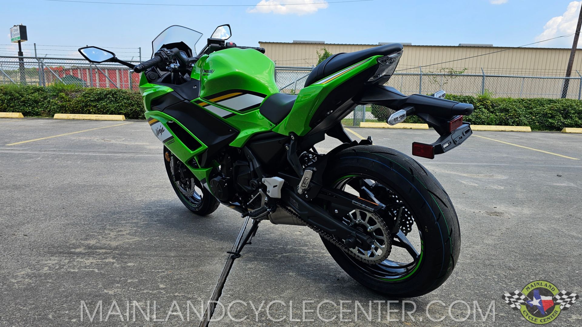 2025 Kawasaki Ninja 650 KRT Edition ABS in La Marque, Texas - Photo 5