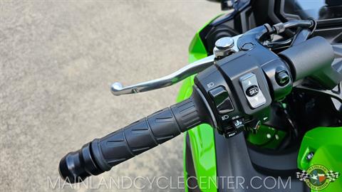 2025 Kawasaki Ninja 650 KRT Edition ABS in La Marque, Texas - Photo 21