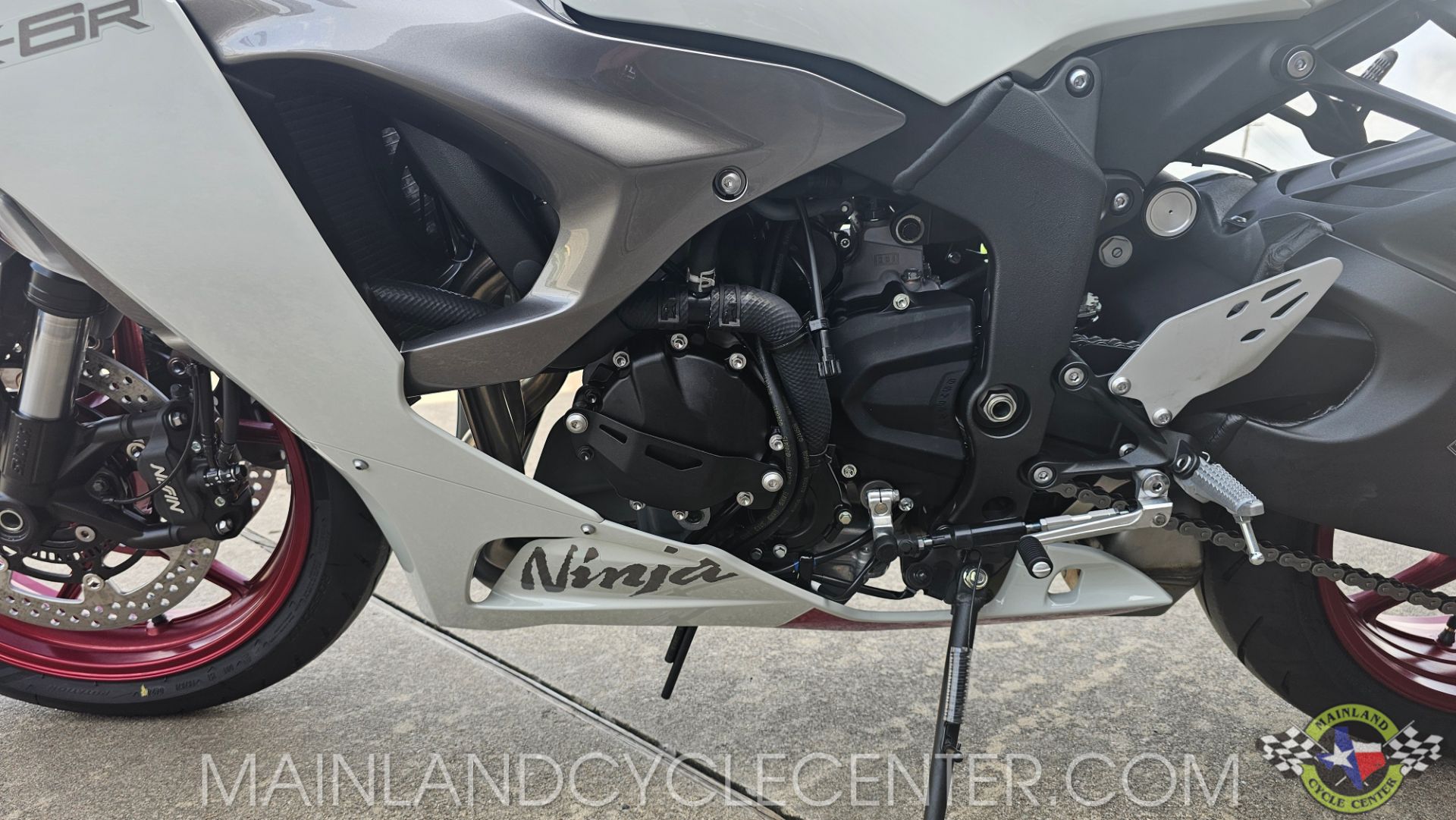 2025 Kawasaki Ninja ZX-6R ABS in La Marque, Texas - Photo 18