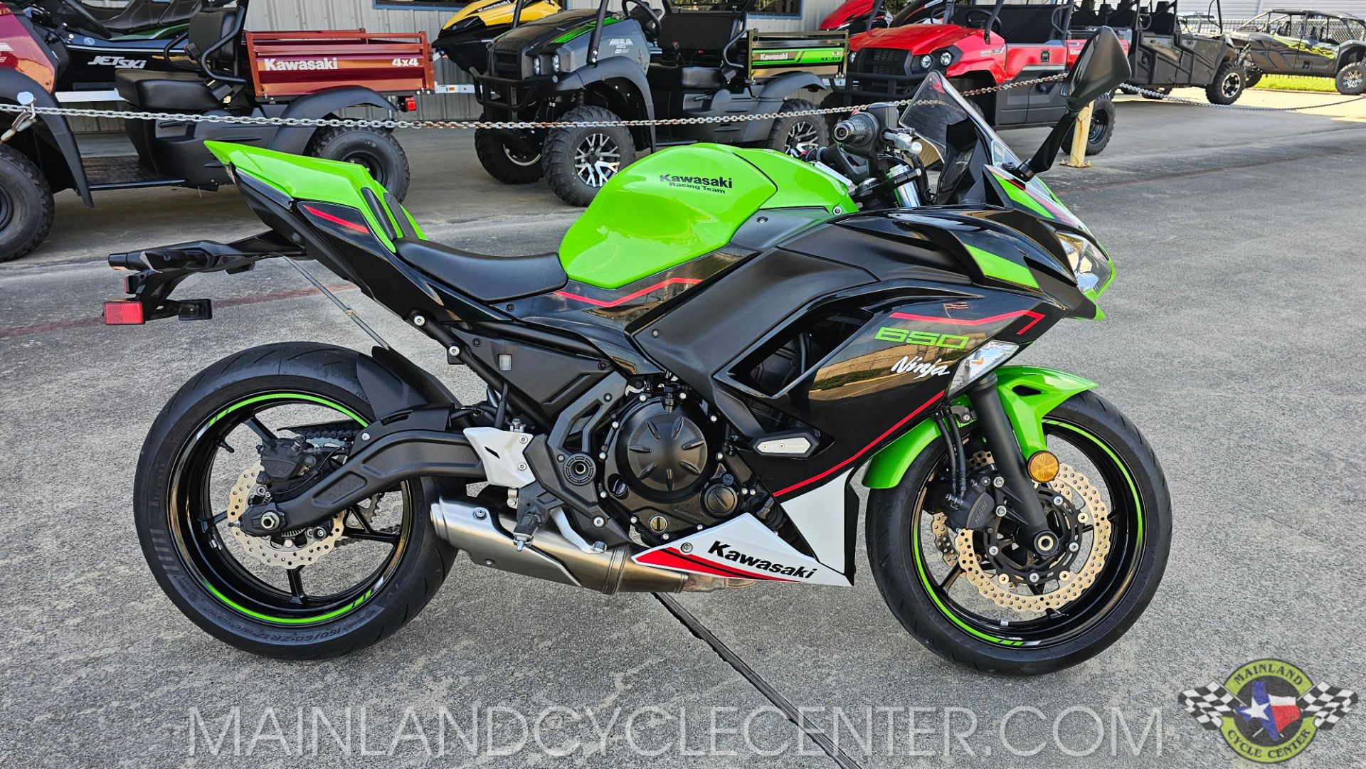 2022 Kawasaki Ninja 650 KRT Edition in La Marque, Texas - Photo 2