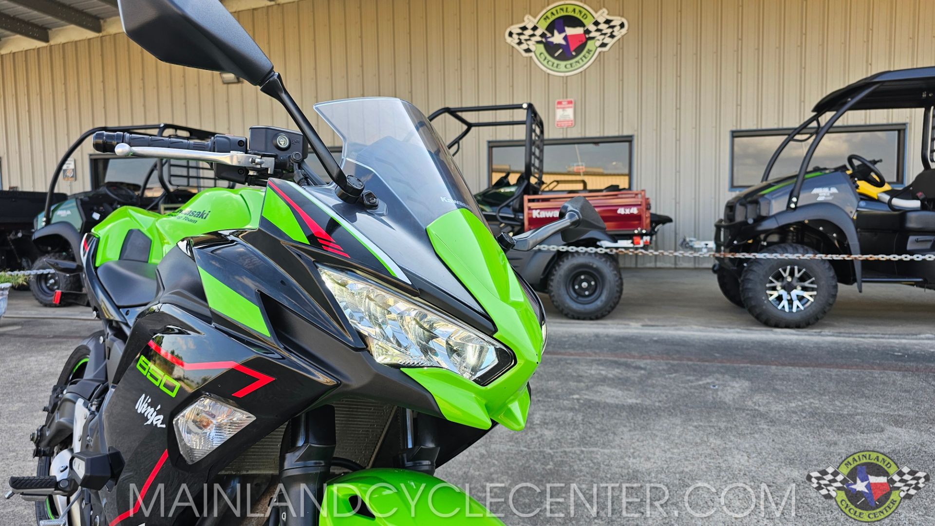 2022 Kawasaki Ninja 650 KRT Edition in La Marque, Texas - Photo 8