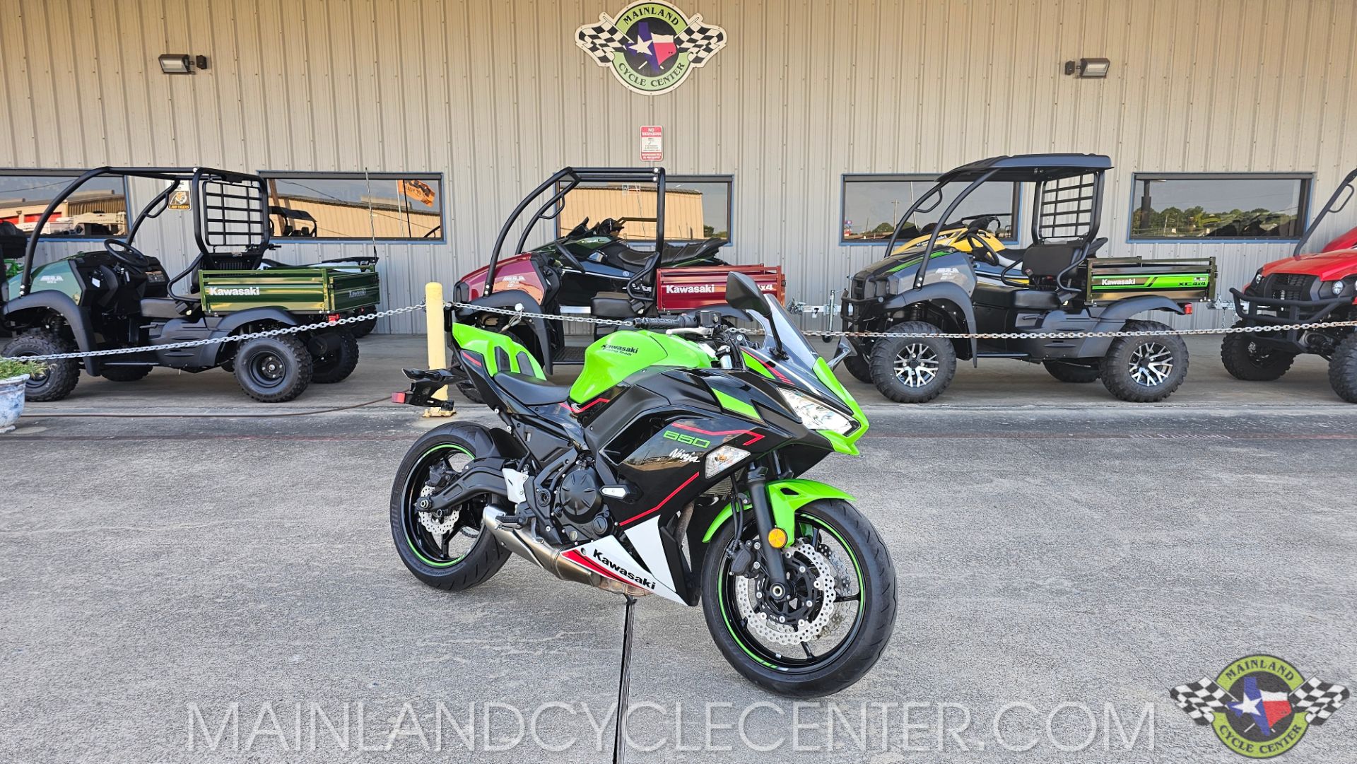 2022 Kawasaki Ninja 650 KRT Edition in La Marque, Texas - Photo 24