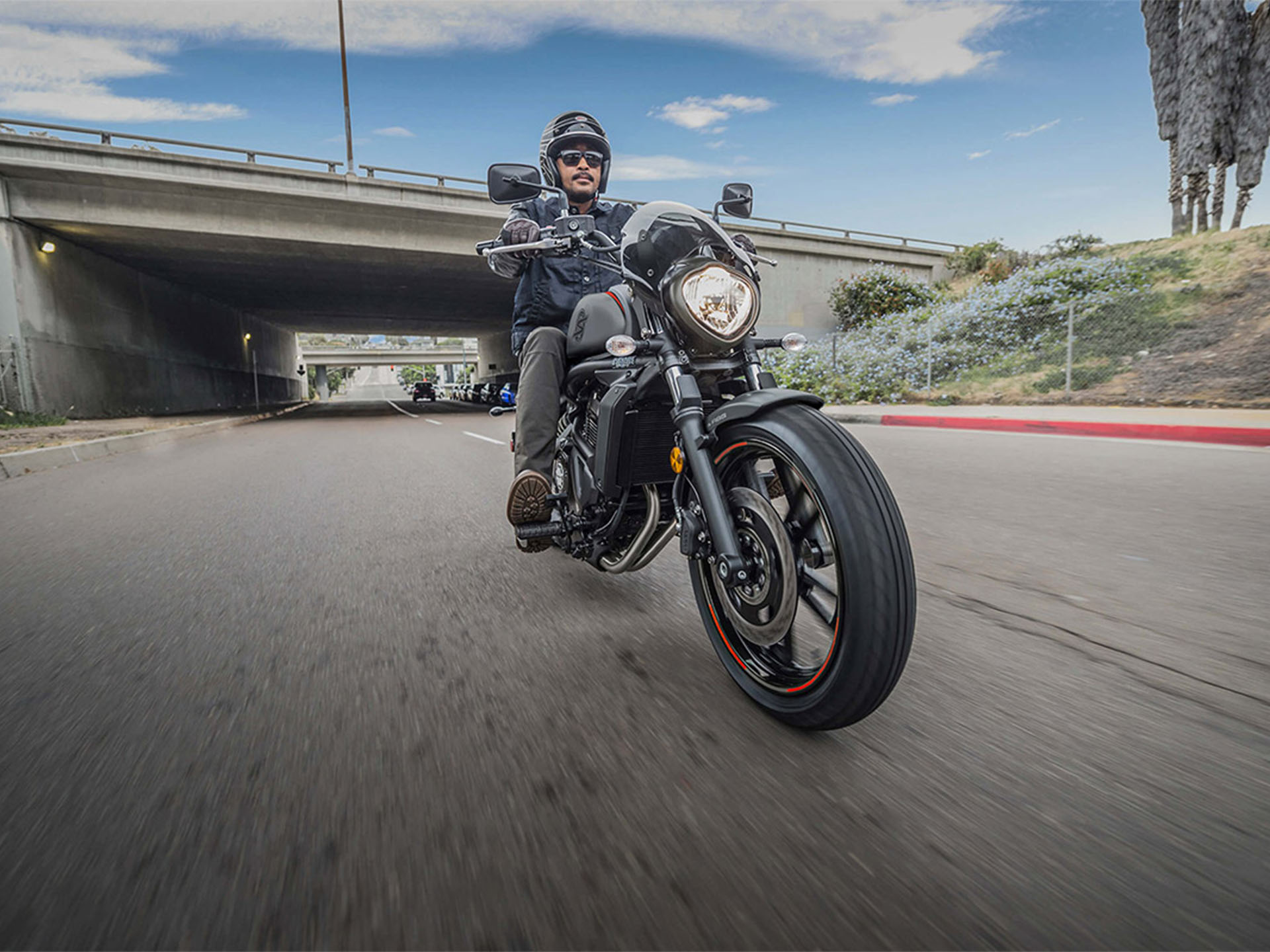 2025 Kawasaki Vulcan S Cafe ABS in La Marque, Texas - Photo 4