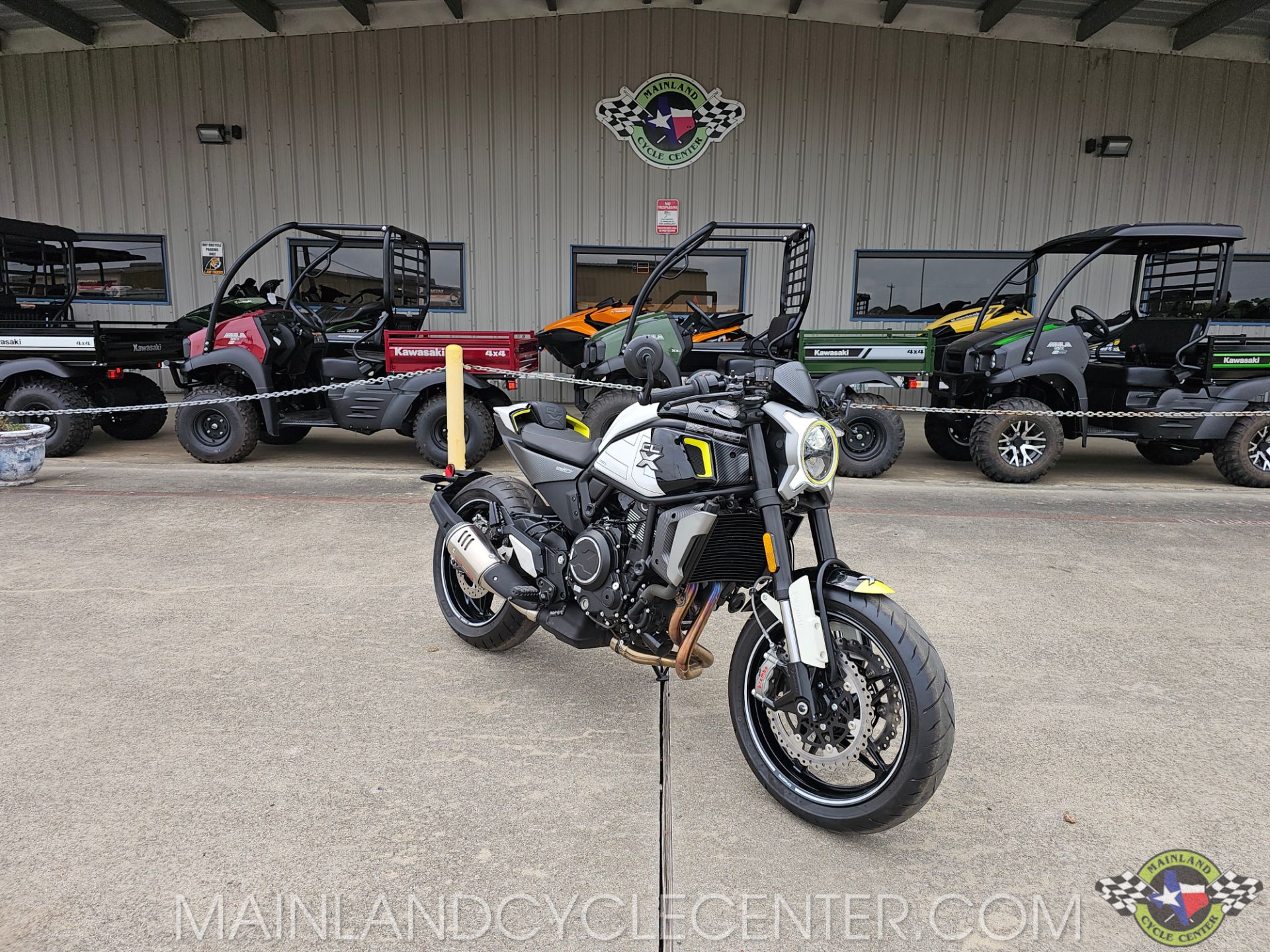 2023 CFMOTO 700CL-X Sport in La Marque, Texas - Photo 21