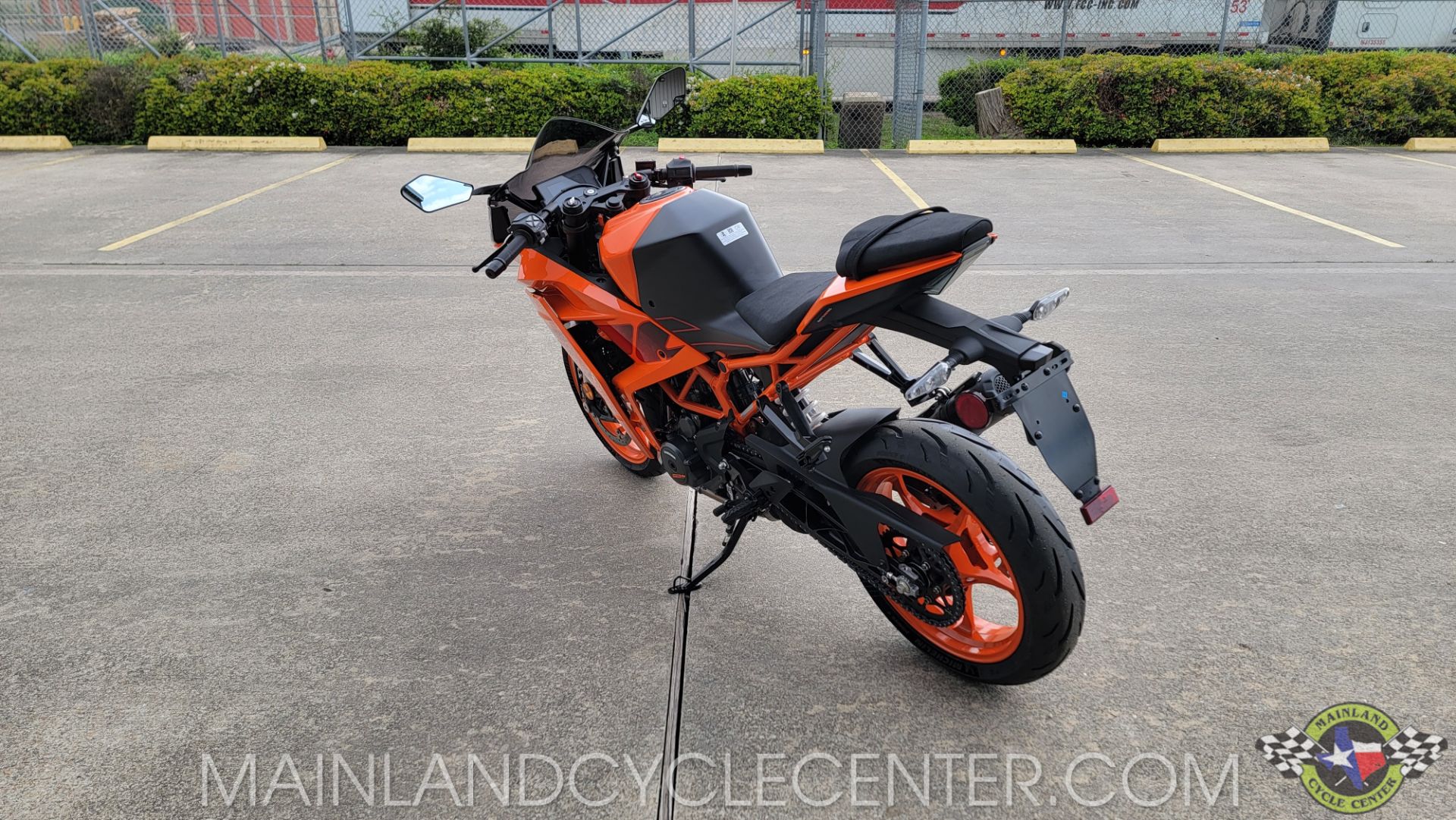 2024 KTM RC 390 in La Marque, Texas - Photo 6