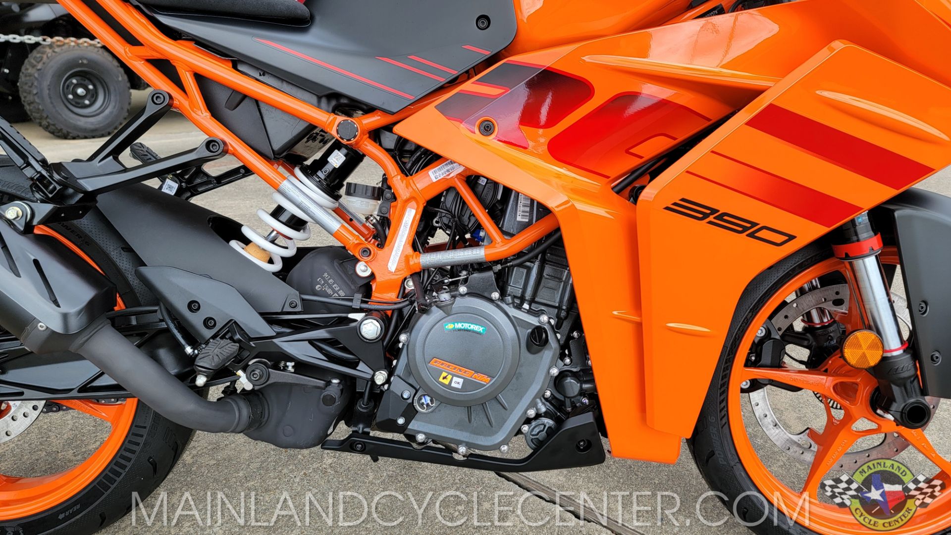 2024 KTM RC 390 in La Marque, Texas - Photo 11