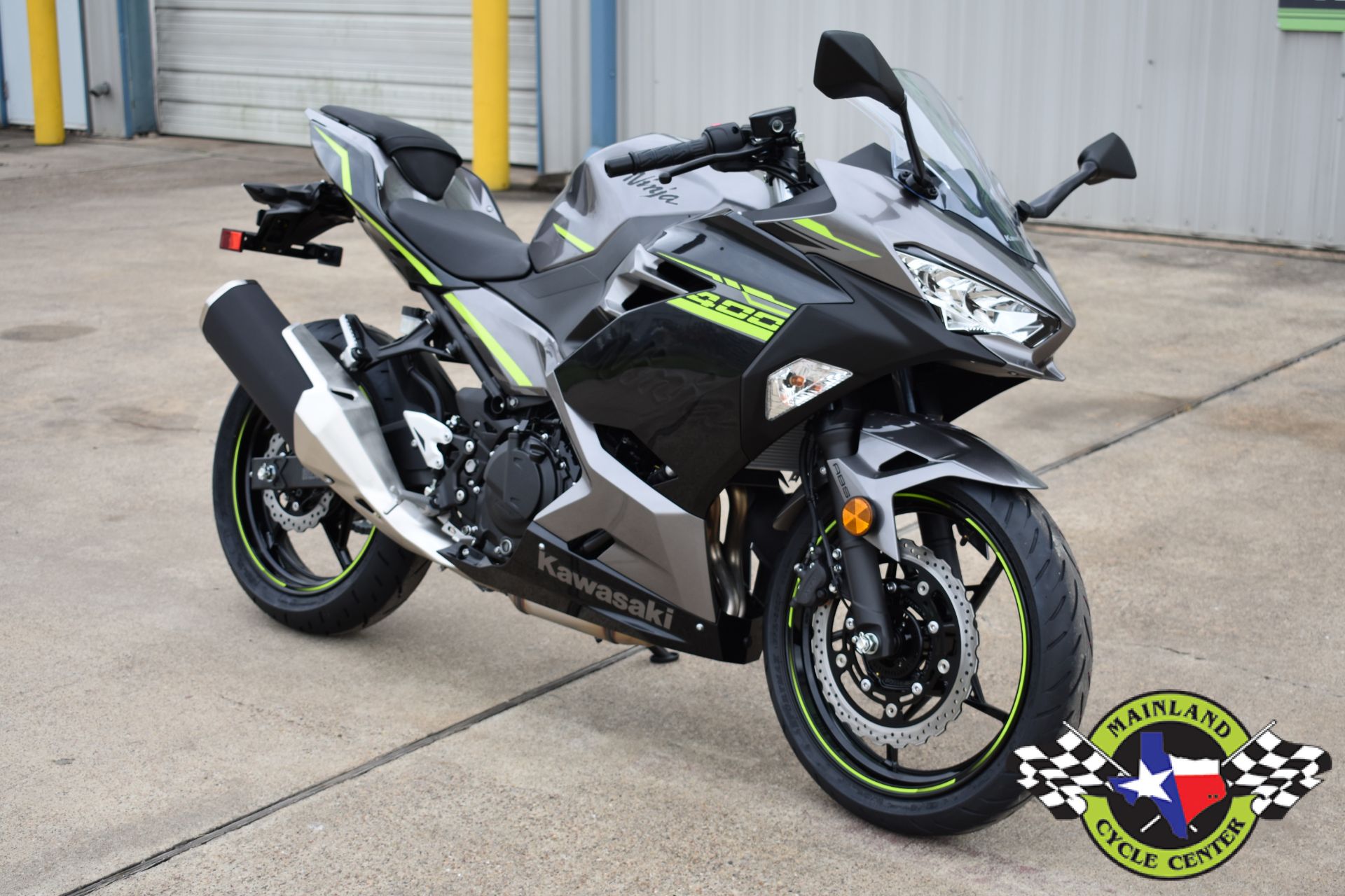 2021 Kawasaki Ninja 400 ABS in La Marque, Texas - Photo 3