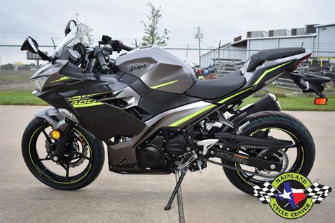 2021 Kawasaki Ninja 400 ABS in La Marque, Texas - Photo 5