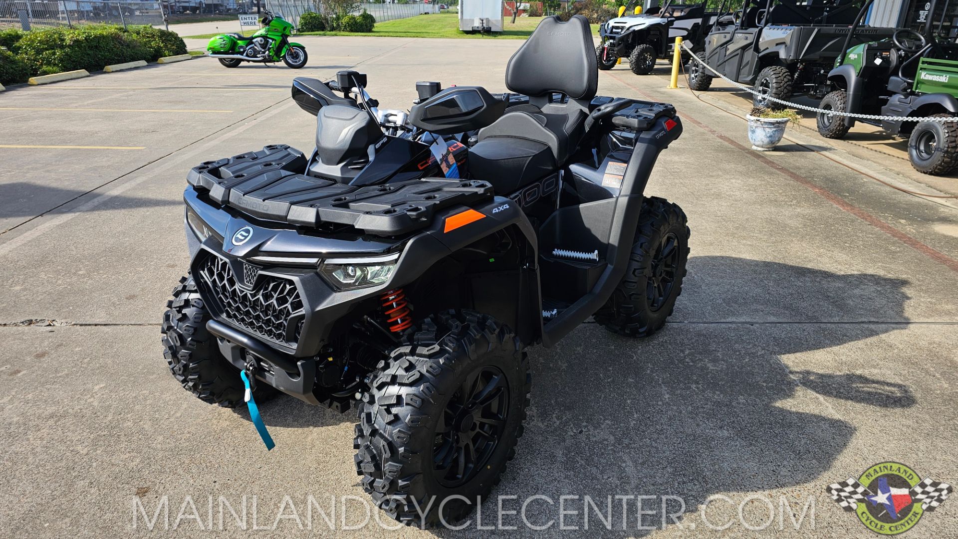 2024 CFMOTO CForce 1000 Touring in La Marque, Texas - Photo 7