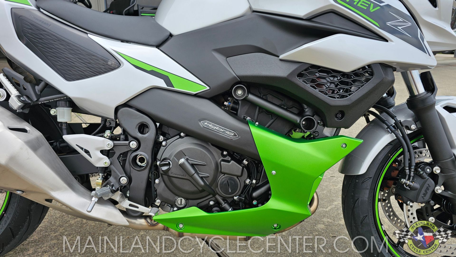 2024 Kawasaki Z7 Hybrid ABS in La Marque, Texas - Photo 11