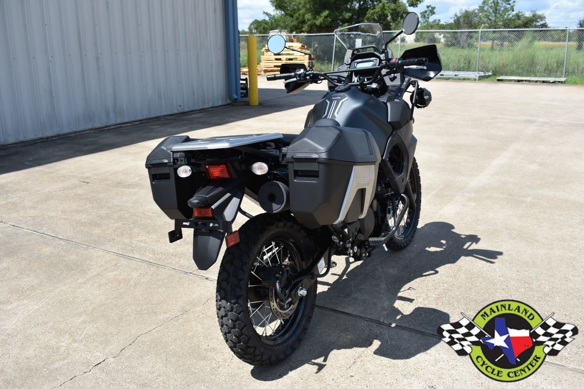 2022 Kawasaki KLR 650 Adventure in La Marque, Texas - Photo 3
