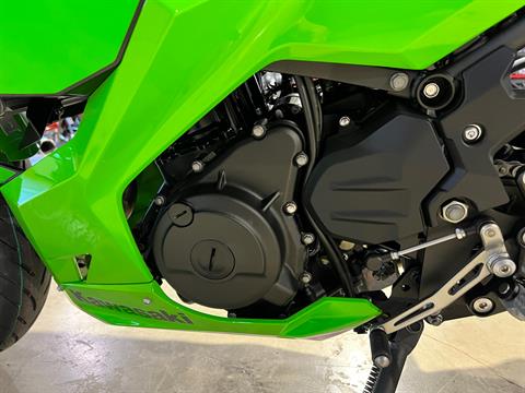 2023 Kawasaki Ninja 400 ABS KRT Edition in La Marque, Texas - Photo 16